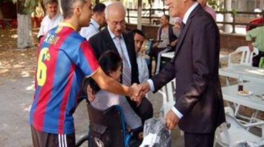 Kent Konseyinden Engellilere Tekerlekli Sandalye