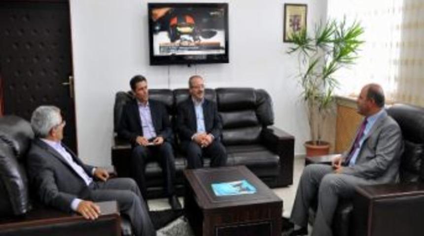 Tebriz &Uuml;niversitesi Heyeti Ka&uuml;&rsquo;y&uuml; Ziyaret Etti