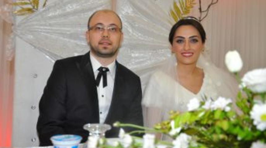 Erşan ailesinin mutlu g&uuml;n&uuml;