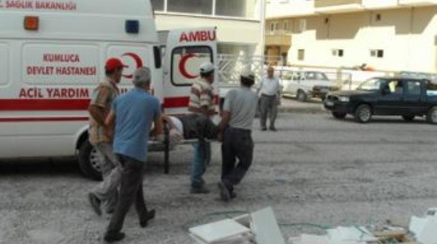 Kumluca'da iş Kazası Asans&ouml;re başını kaptırdı