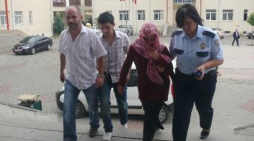 Sakarya&rsquo;da Kocasını &Ouml;ld&uuml;ren Kadın Tutuklandı