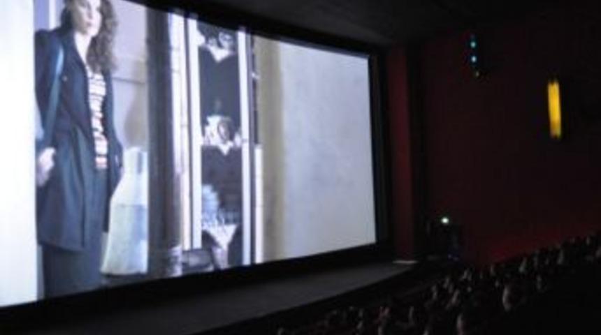 Yerin 700 Metre Altından Beyaz Perdeye: "yük"