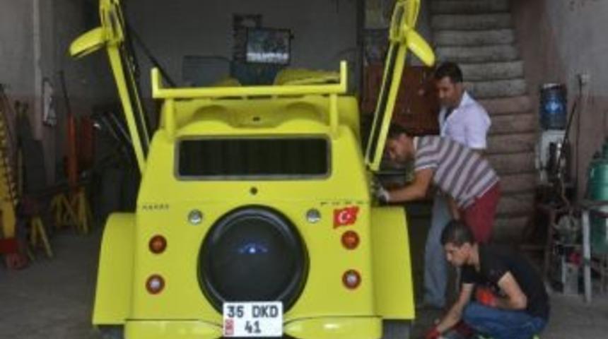 (&ouml;zel Haber )t&uuml;rk Yapımı İngiliz Morgan Otomobil İzmir'de