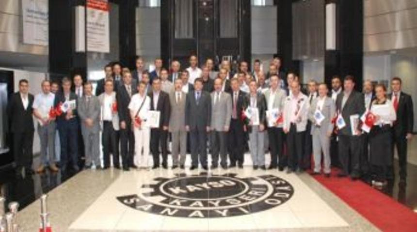 Kayso Yeni &Uuml;yelerine &Uuml;yelik Beratlarını Verdi