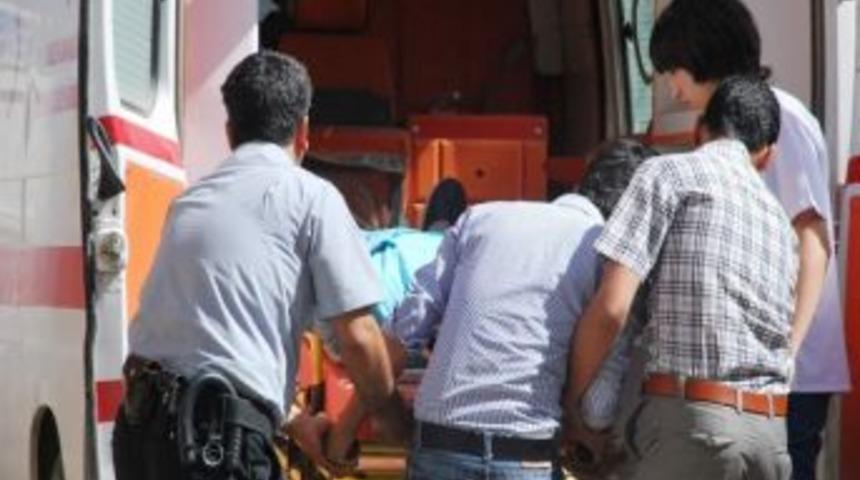 Motosiklet Kazası: 3 Yaralı