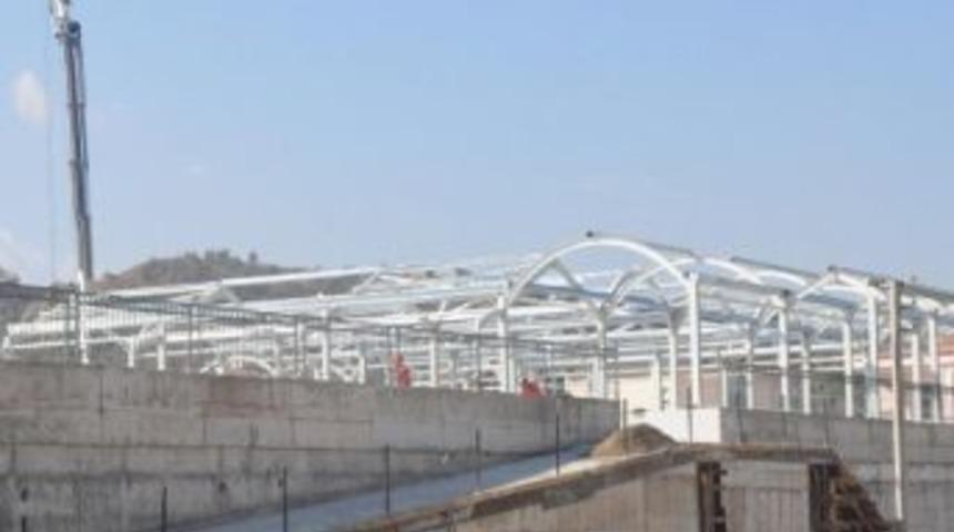 Turgutlu Belediyesi Ergenekon Mahallesine Modern Bir Pazar Yeri Kazandırıyor