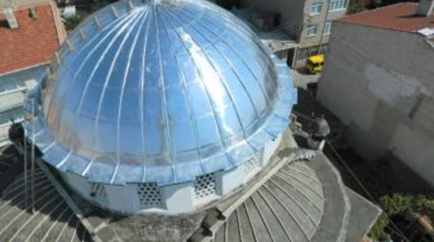 Vakıf Cami Vatandaşların Yardımlarını Bekliyor.