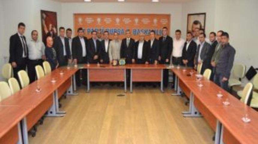 Ak Parti Bursa İl Gen&ccedil;lik Kolları, Bulgaristan Hak Ve &Ouml;zg&uuml;rl&uuml;kler Hareketi Kırcaali Gen&ccedil;lik Kolları &Uuml;yelerini Ağırladı