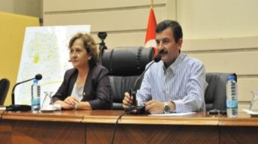 Bucalı Muhtarlar Chp'li Vekilden Yardım İstedi