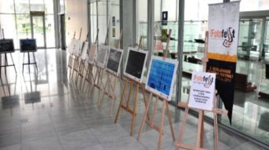 Fotofest&rsquo;in &Ouml;d&uuml;ll&uuml; Fotoğrafları Merinos Akkm&rsquo;de