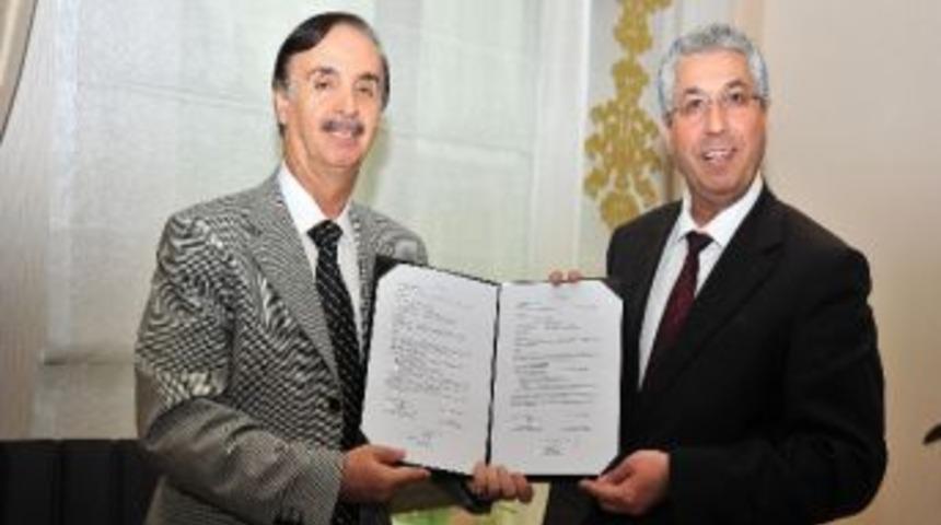 Yıldırım Belediyesi'nden &Ouml;rnek Protokol