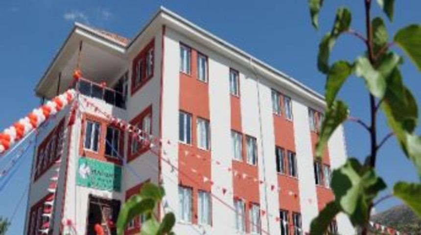 Doğanyol İl&ccedil;esine &Ouml;zel Yurt Yapıldı