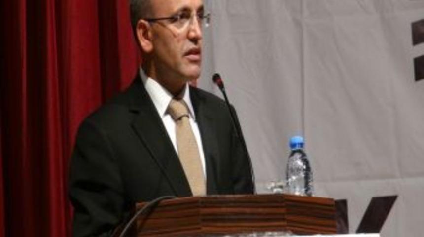 Bakan Şimşek: Ter&ouml;r &Ouml;rg&uuml;t&uuml;n&uuml;n 'K&uuml;rtlerin Hak Ve &Ouml;zg&uuml;rl&uuml;ğ&uuml;' Gibi Derdi Yok