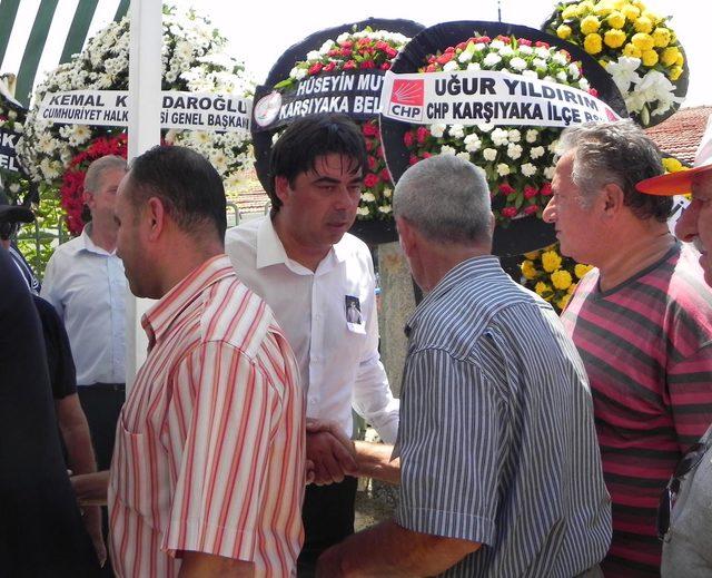 Foça Belediye Başkanı Demirağ'ın babası toprağa verildi