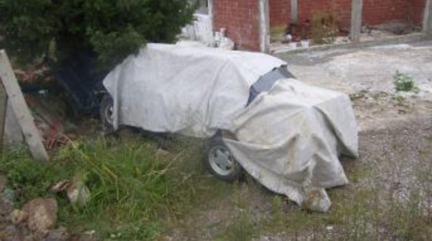 Hava Yastığı Ve Emniyet Kemeri Can Kurtardı