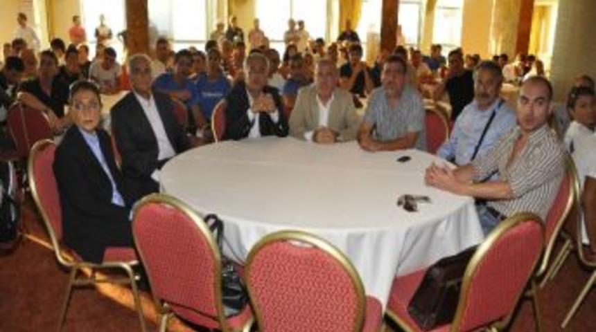 Triatloncular Makarna Partisinde Buluştu