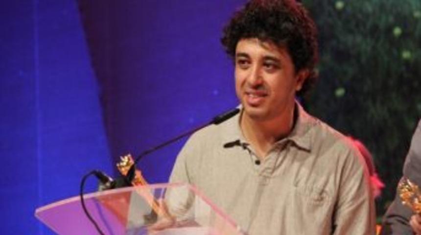 "u&ccedil;ak Parasını Harca Yatırdı, &Ouml;d&uuml;l&uuml;n&uuml; Almaya Gelemedi"