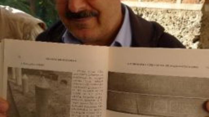 S&uuml;leyman &Ccedil;elebi'nin Orijinal Kabir Taşları Yerine Konulmalı