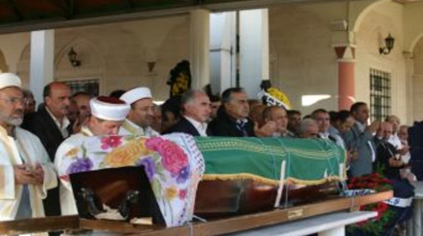 İzmir Valisi Kıra&ccedil;'ın acı g&uuml;n&uuml;