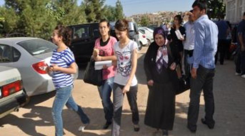 Midyat'ta KPSS'ye 4 Bin Kişi Katıldı