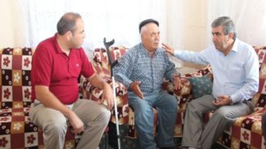 Başkan Tursun&rsquo;dan Tekerlekli Sandalye