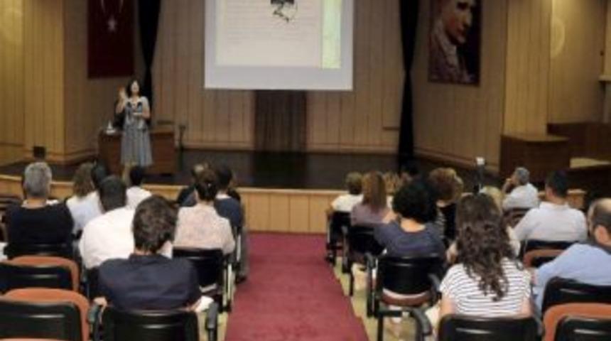 Akdeniz Belediye Personeline Hizmet İçi Eğitim Verildi