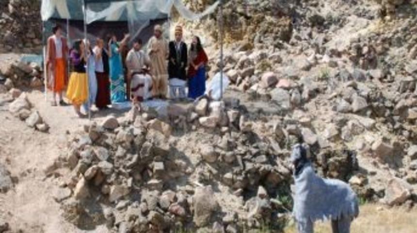 Tarihe Yolculuk Sona Erdi