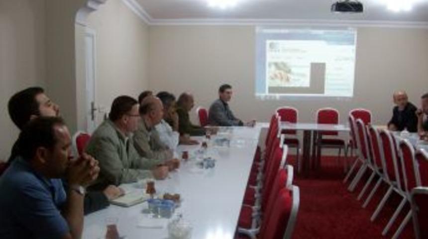 SAGİAD, Akyazılı Işadamları I&ccedil;in Eğitim Semineri D&uuml;zenledi.