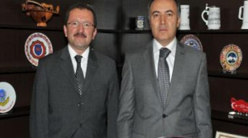 Vali Altıparmak&rsquo;tan Ziyaret