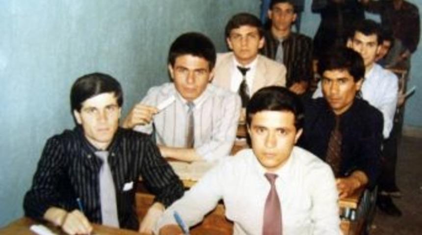 Ak Parti'li Yurttaş, Sınıf Arkadaşları İle Buluştu