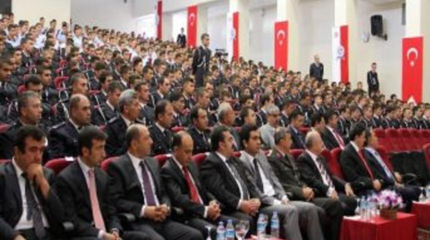 Kırşehir Polis Meslek Y&uuml;ksek Okulu 2012-2013 &Ouml;ğretim Yılına Başladı