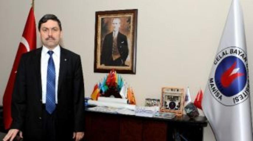 Cb&uuml; Vakfı 40 &Ouml;ğrencisine Burs Verecek