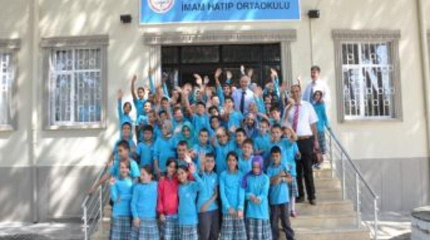 Yunus Emre İmamhatip Ortaokulu'na Yoğun Talep