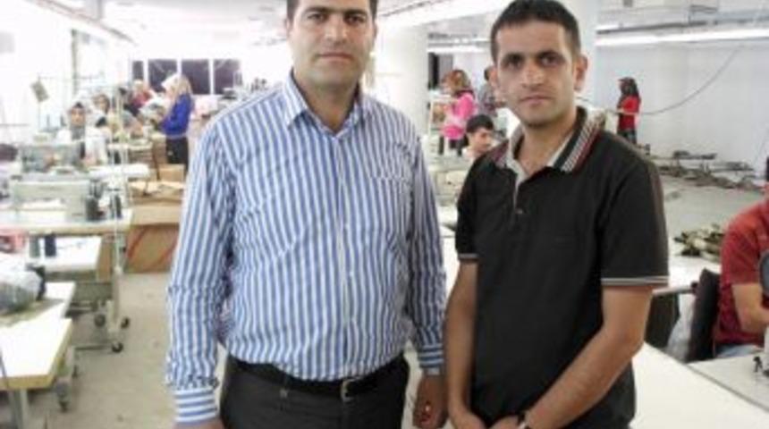 Askerin Kamuflajı Muş'ta Dikiliyor