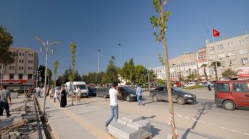 B&uuml;y&uuml;kşehir Belediyesi Şehir Merkezini Ağa&ccedil;landırıyor