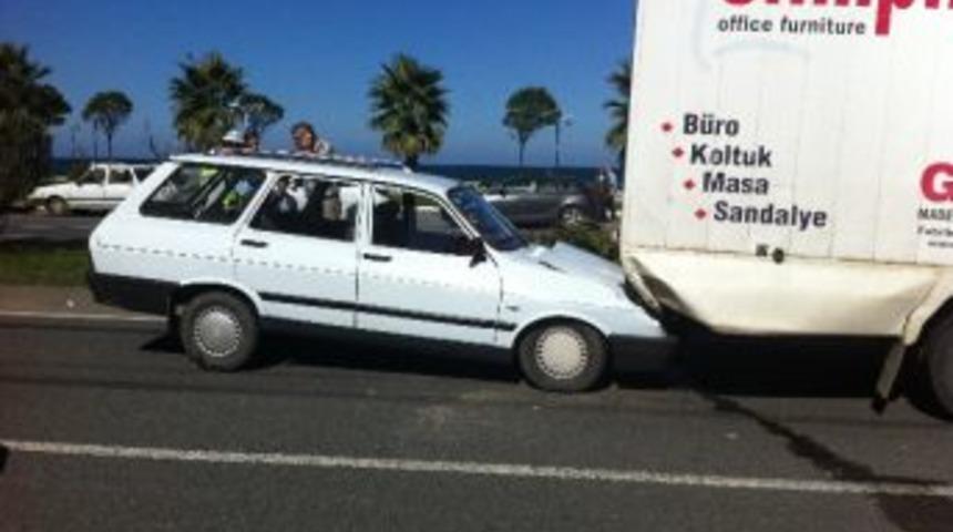 Fatsa&rsquo;da Zincirleme Kaza: 4 Yaralı