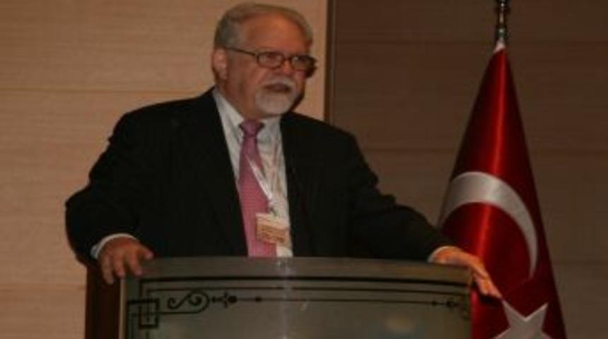 Karab&uuml;k&rsquo;te &ldquo;1. Uluslararası Osmanlı D&uuml;nyası: Esasi Biraradalıklar&rdquo; Konferansı