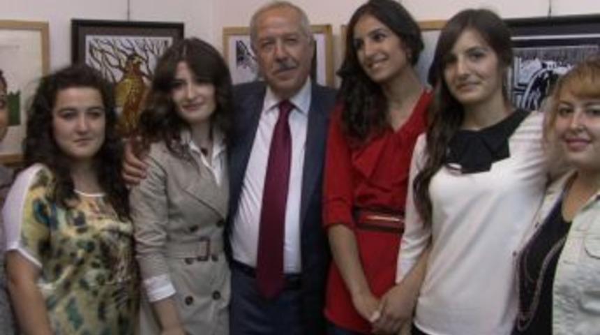 Karaelmas&rsquo;lı Ressamlar Karaelmas&rsquo;ta