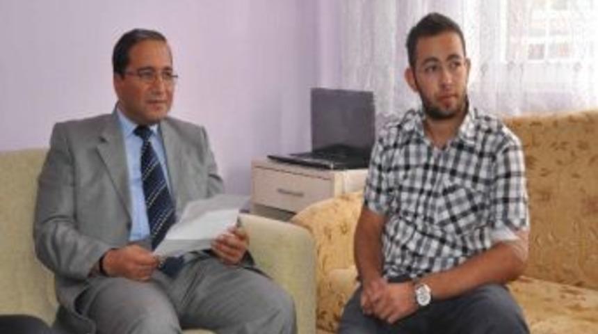 Gazinin Evine Ziyaret&ccedil;i Akını