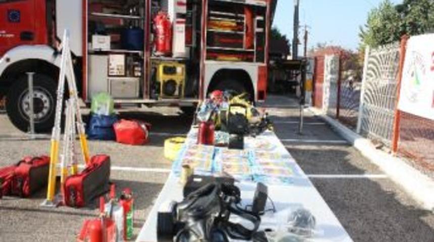 D&uuml;zce Belediye Başkanı Bayram: "d&uuml;zce İtfaiyesi B&ouml;lgenin En G&uuml;&ccedil;l&uuml; Teşkilatı"