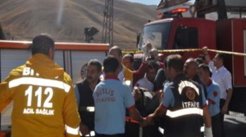 Bitlis'te Trafik Kazası: 1 Yaralı