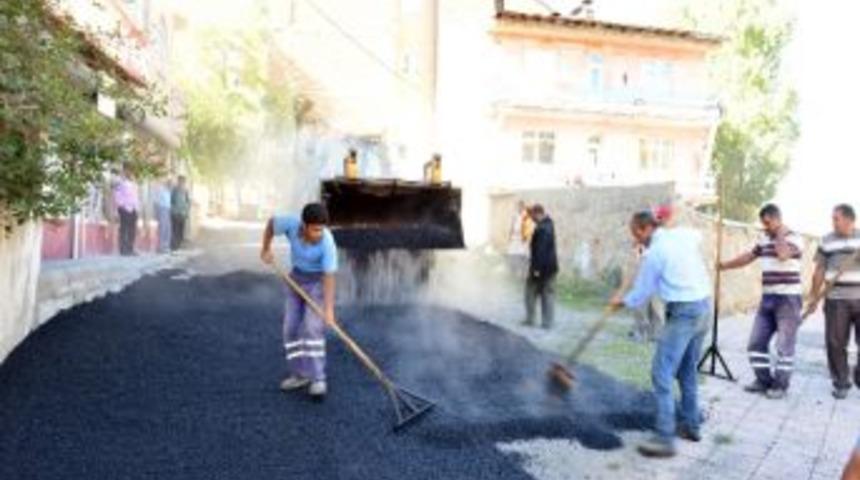 Yakutiye Belediyesinin Asfalt Mesaisi