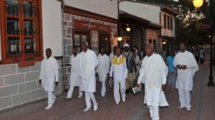 Etiyopya Heyeti Hamam&ouml;n&uuml;&rsquo;n&uuml; Ziyaret Etti