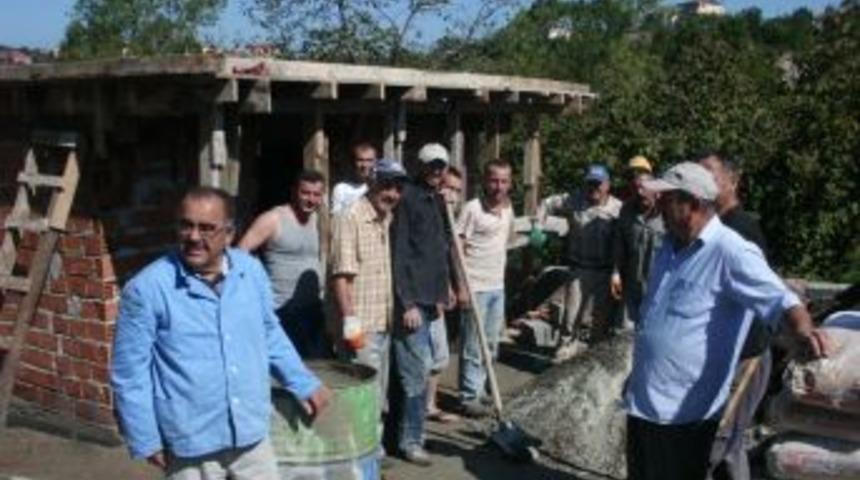 A.Doğancılar k&ouml;y&uuml;nde İmece Usul&uuml; &Ccedil;alışma