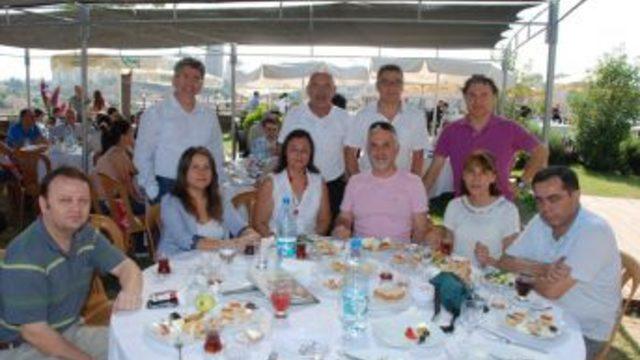 Doktorlar kahvaltıda buluştu