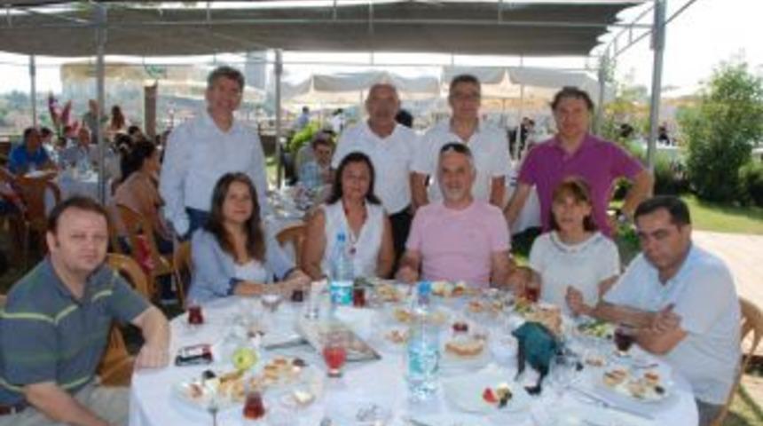 Doktorlar kahvaltıda buluştu