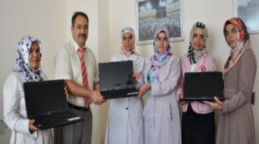 Hafızlık Eğitim S&uuml;resi Teknolojiyle Kısalacak