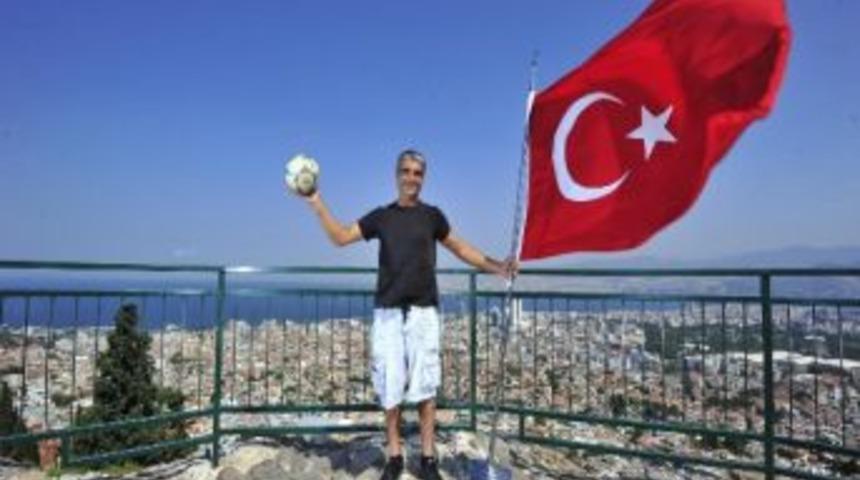 Efsane Kaleci Namık, 32 Yıllık Kariyerini Noktaladı