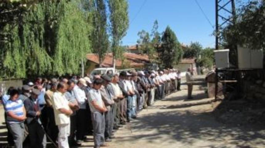 Emet’teki Kazada Ölen Şahıs Hisarcık’ta Toprağa Verildi