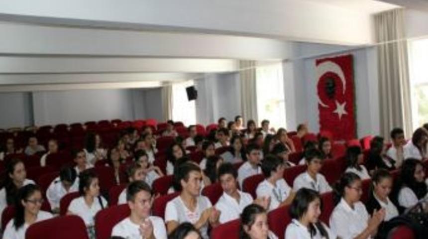 Salihli Lisesi&rsquo;nden &ldquo;sesimiz &Ccedil;ığlık Olsun&rdquo; Projesi